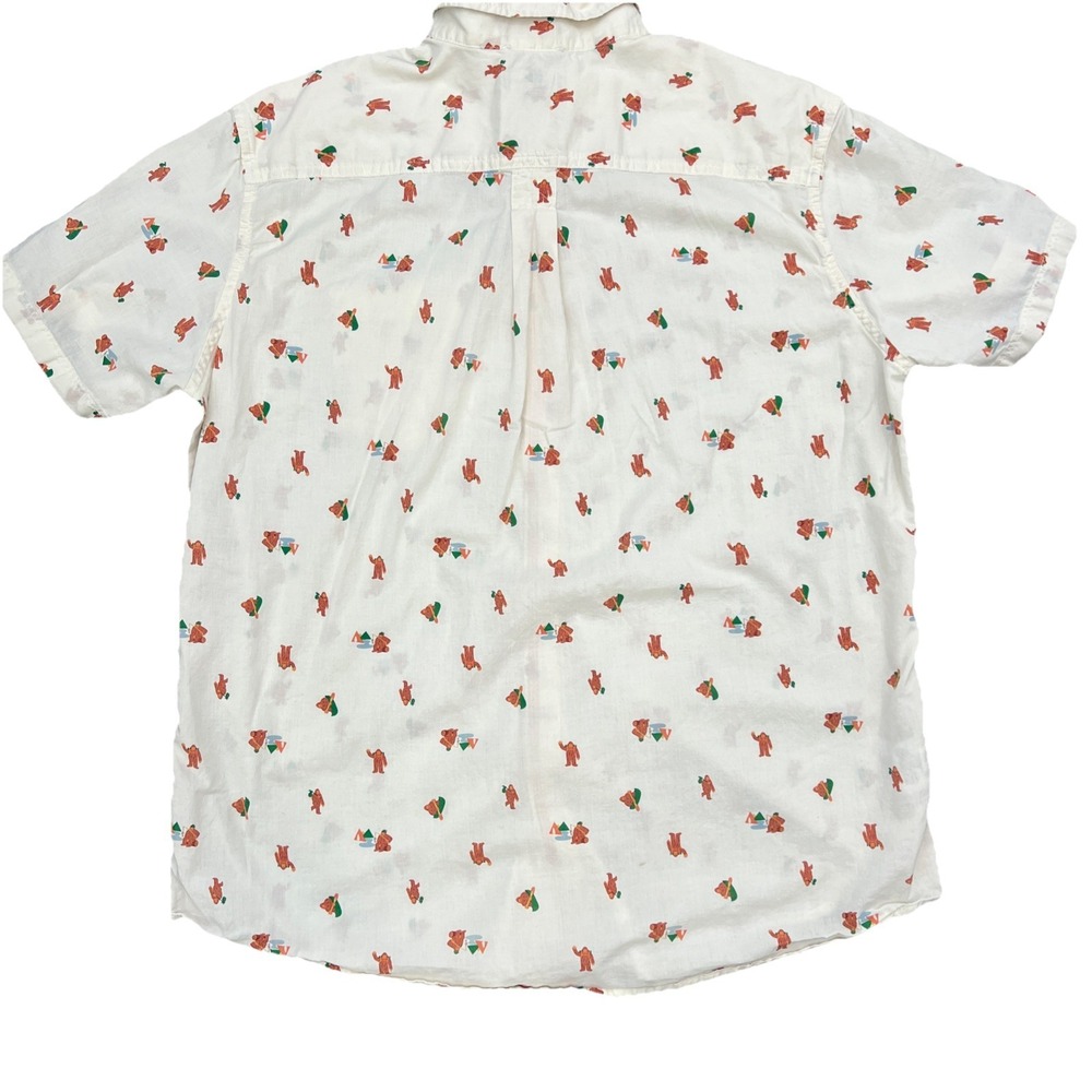 Eddie Bauer Mens Bigfoot Button Up Shirt L Ivory Cotton Sasquatch Print - Picture 3 of 8